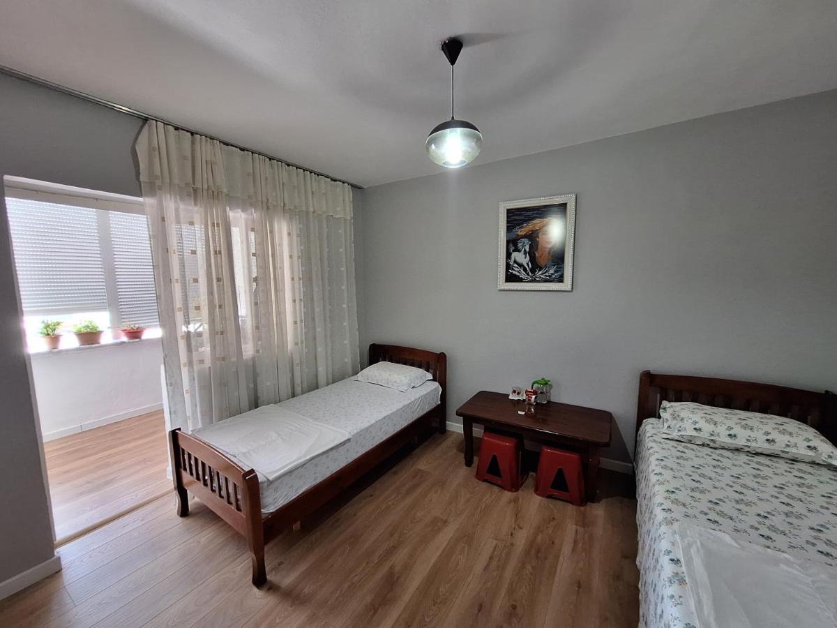 Ergi'S Bed & Breakfast Krujë Zewnętrze zdjęcie