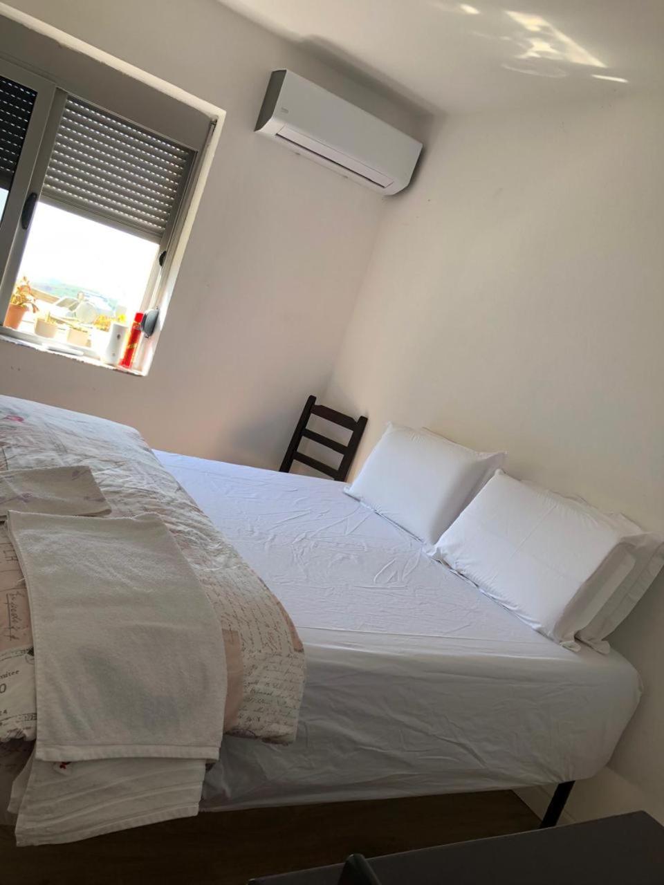 Ergi'S Bed & Breakfast Krujë Zewnętrze zdjęcie